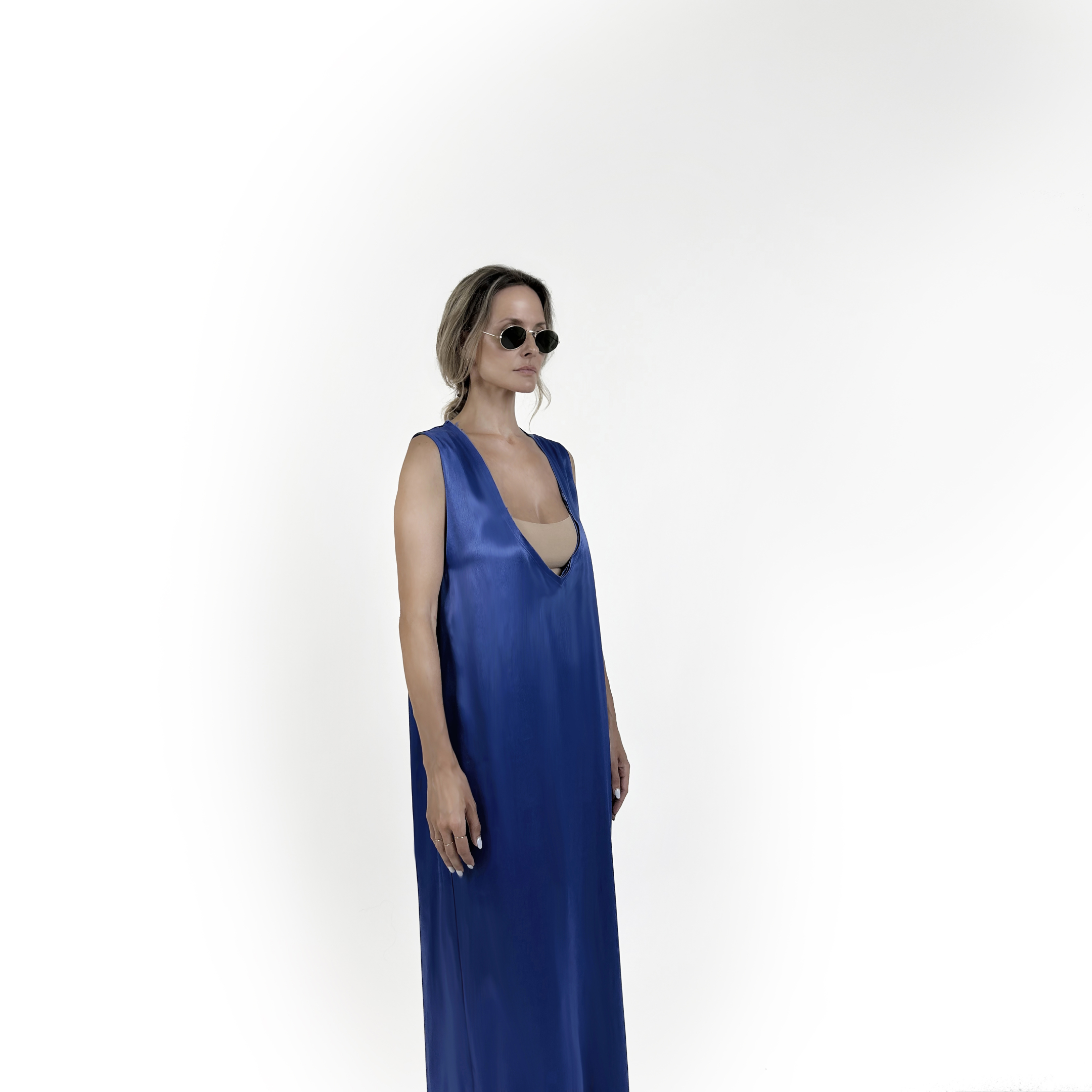 ONE DRESS — ENDLESS LOOKS