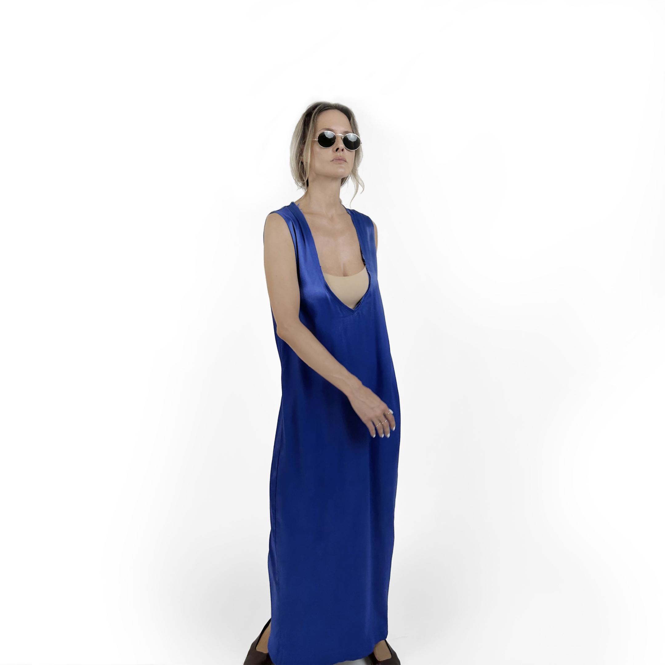 ONE DRESS — ENDLESS LOOKS