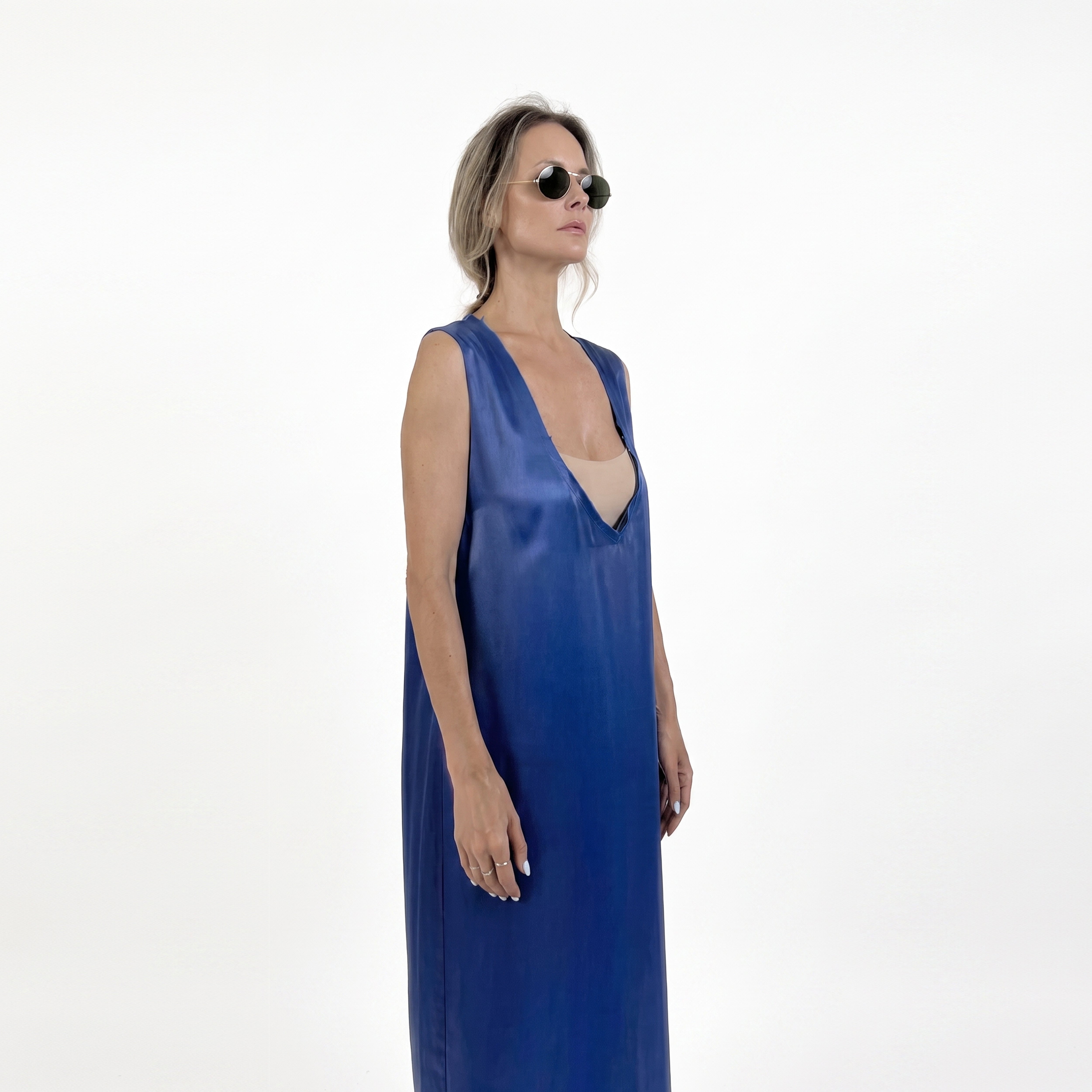 ONE DRESS — ENDLESS LOOKS